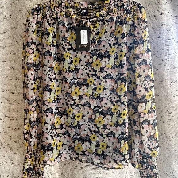 Fate Floral Blouse - Yellow and Black - Picture 2 of 10